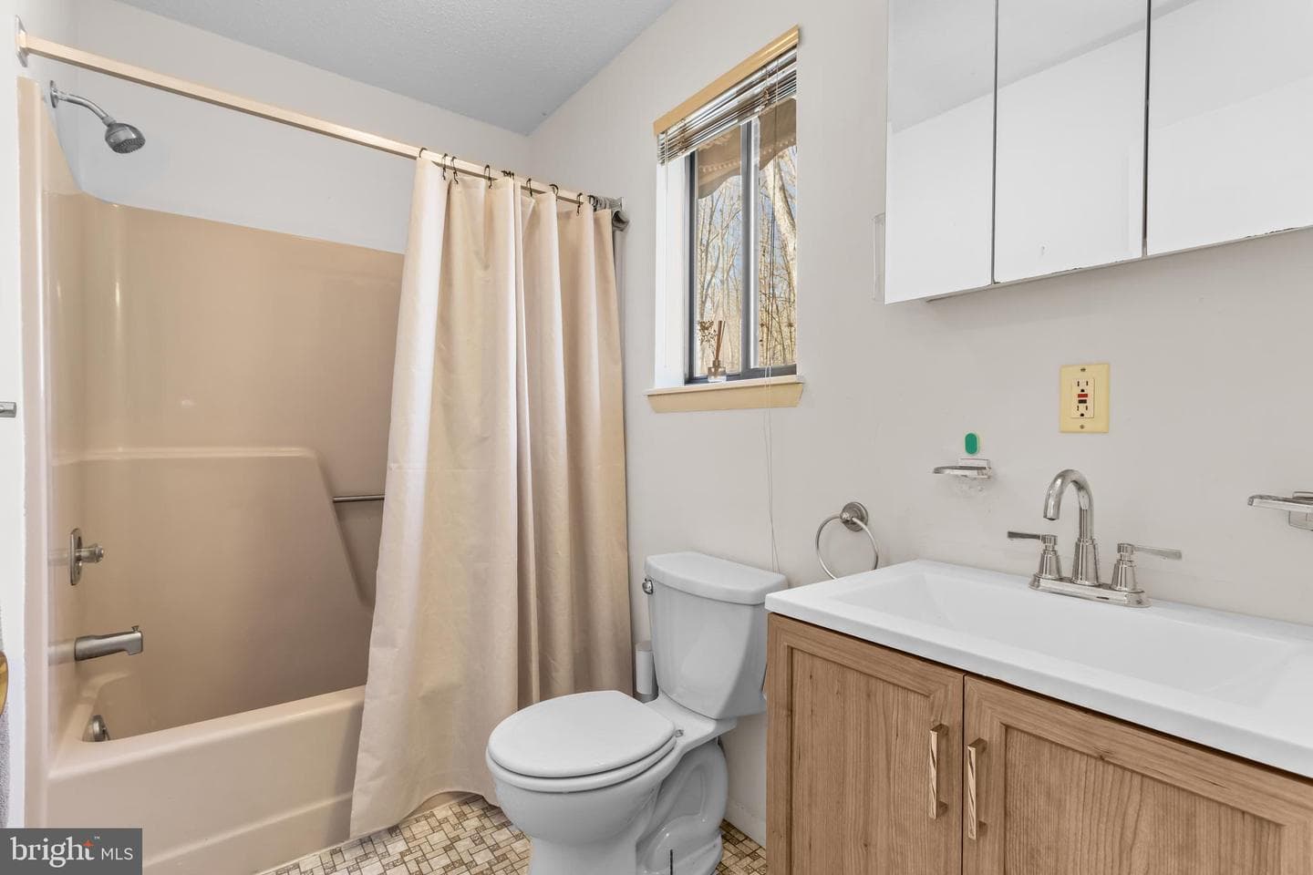 110 Sundew Drive photo 22