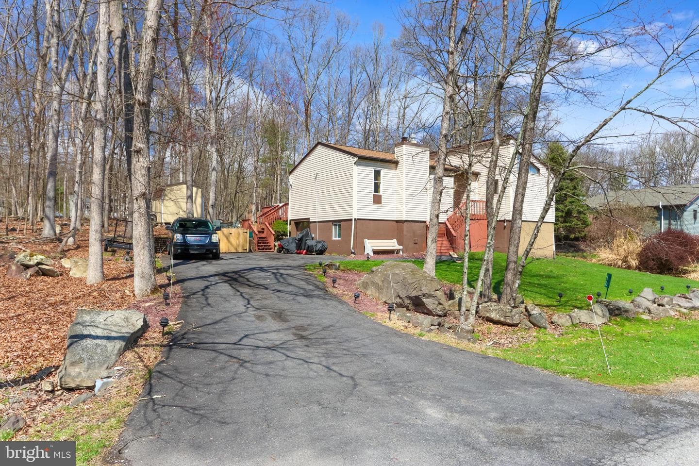 110 Sundew Drive photo 37
