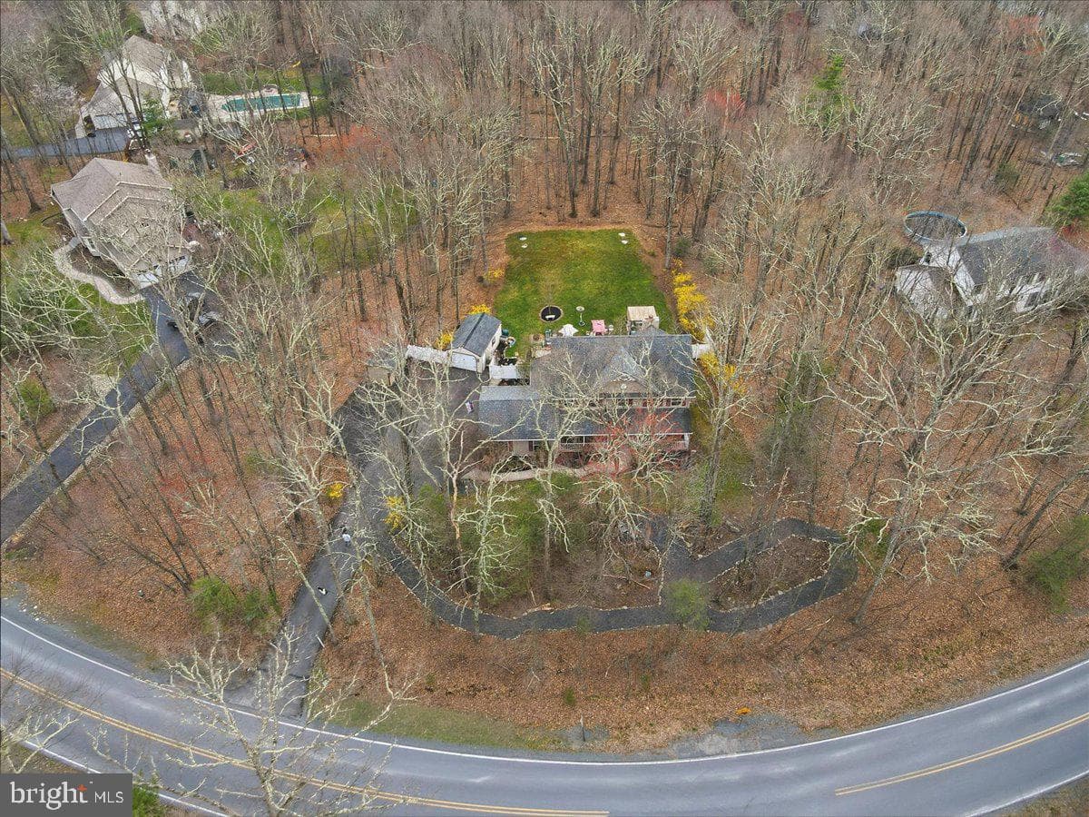 9 Hickory Drive photo 45