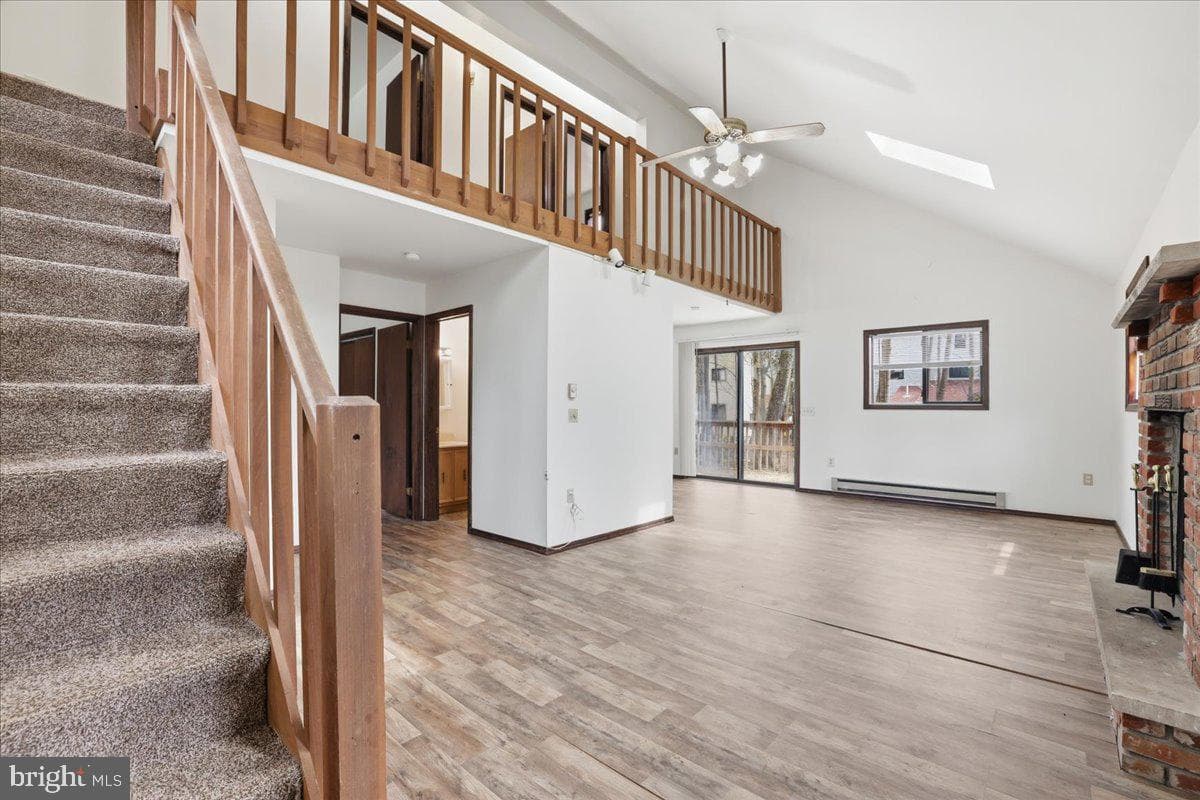 940 Country Place Drive photo 3