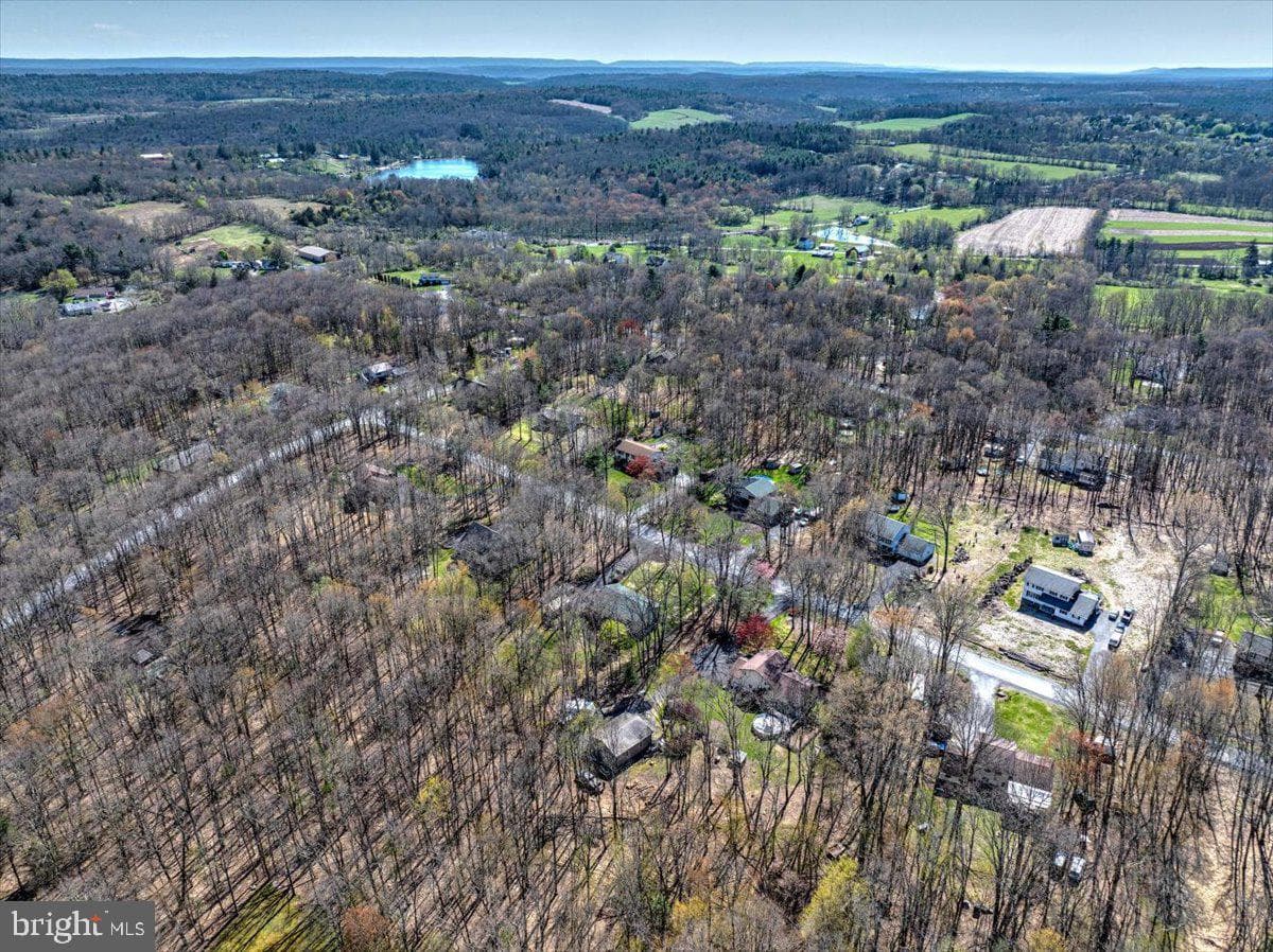 520 Executive Dr photo 51