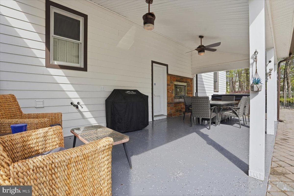 5556 Bridle Road photo 100