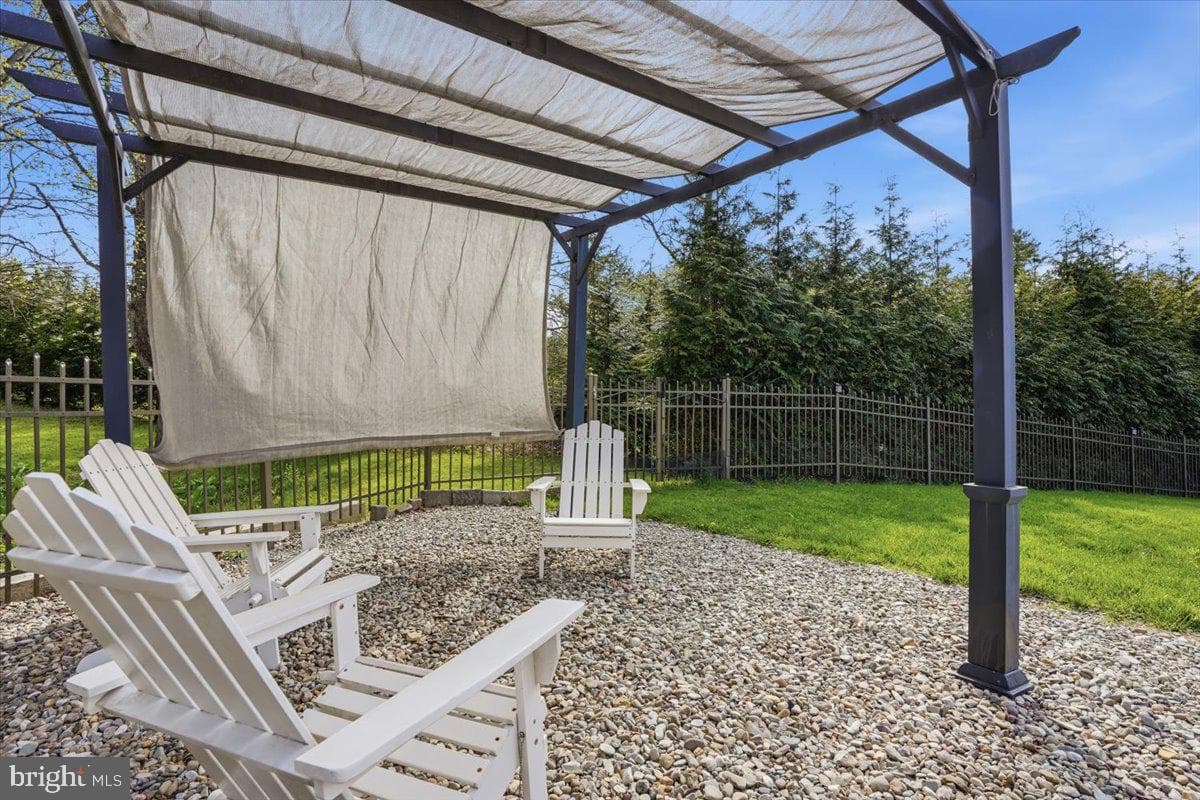 5556 Bridle Road photo 101