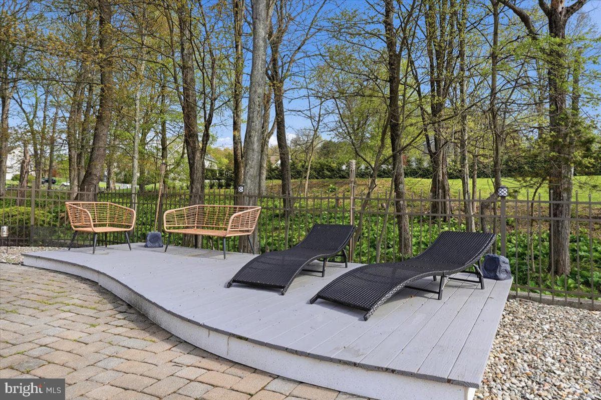5556 Bridle Road photo 106