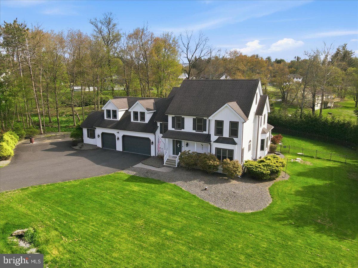 5556 Bridle Road photo 117