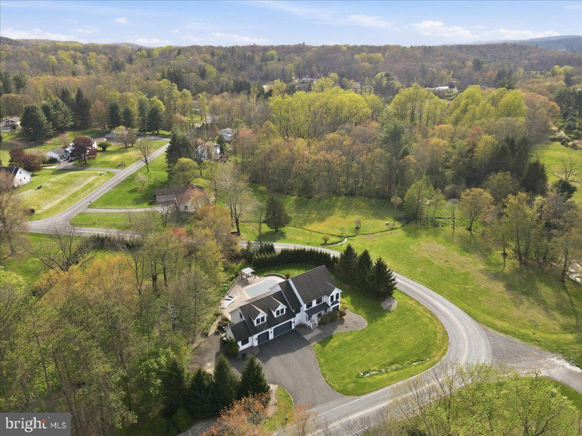 5556 Bridle Road photo 122