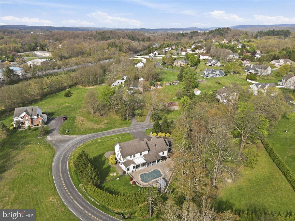 5556 Bridle Road photo 123