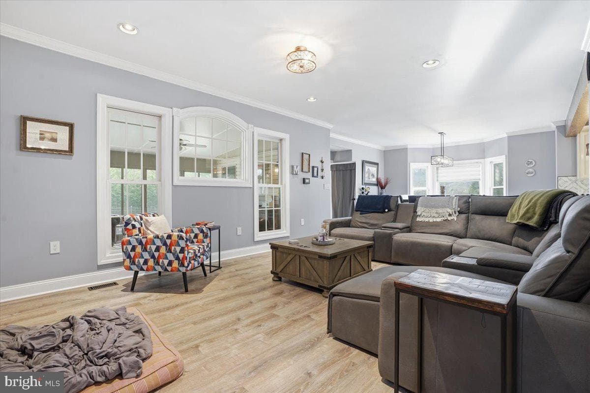 5556 Bridle Road photo 18