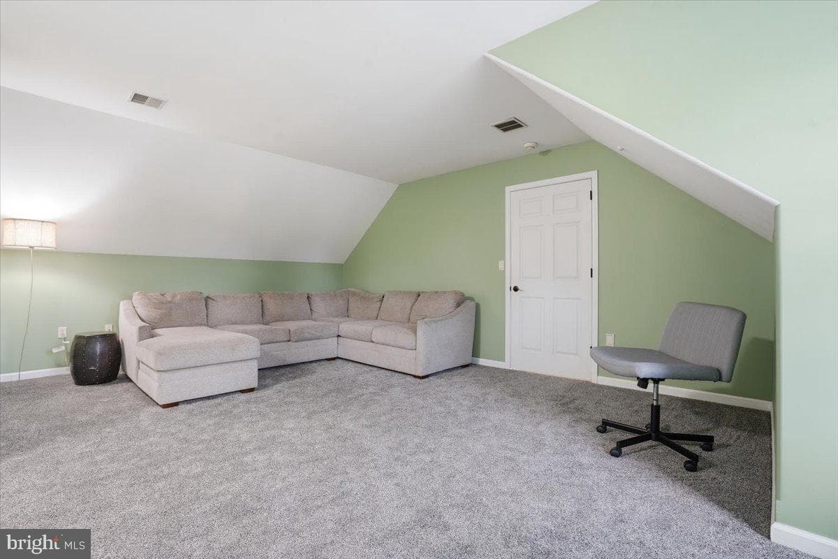 5556 Bridle Road photo 57