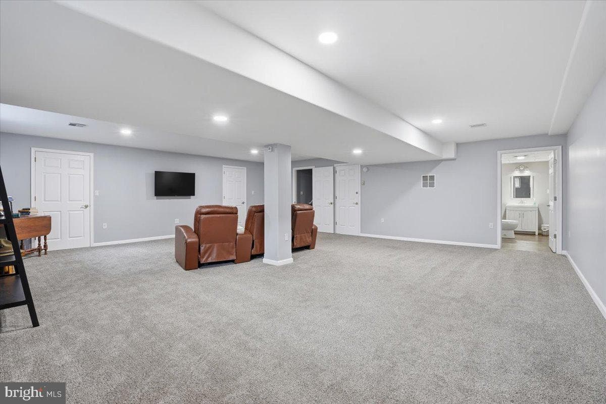 5556 Bridle Road photo 67