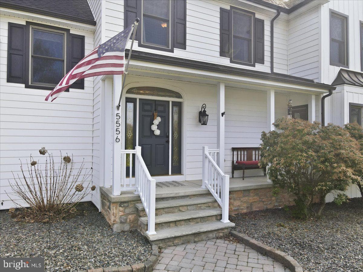 5556 Bridle Road photo 8