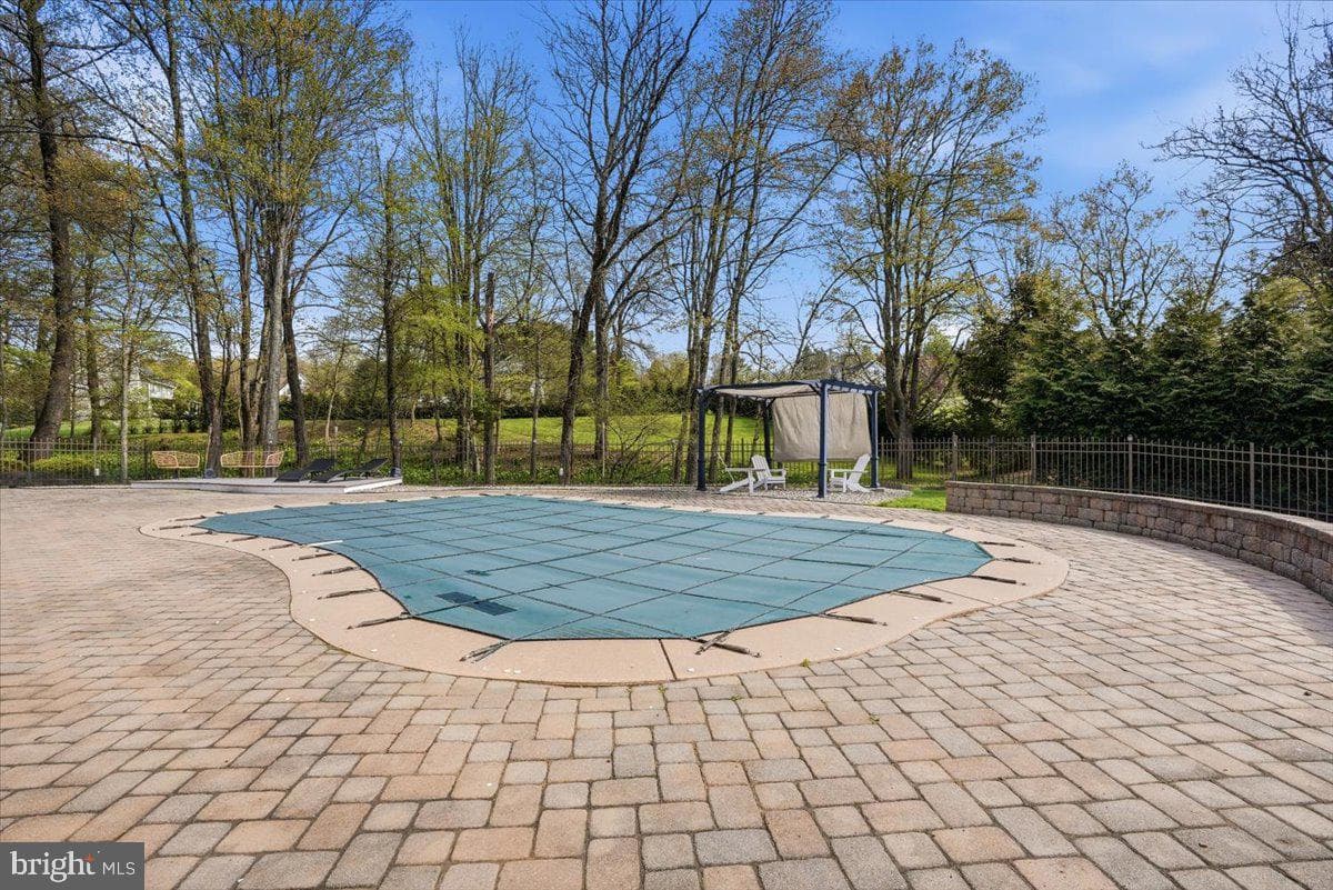 5556 Bridle Road photo 87