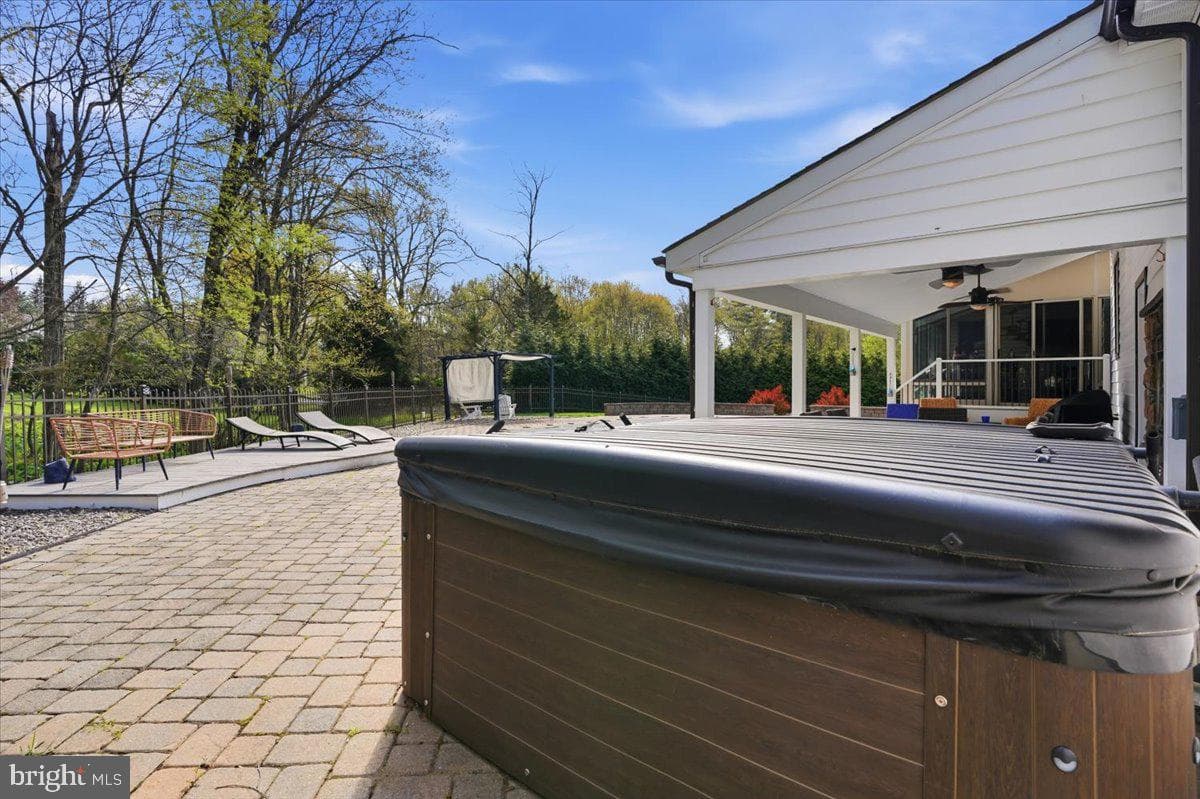 5556 Bridle Road photo 90