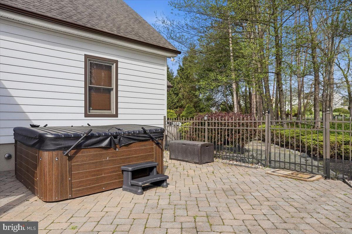 5556 Bridle Road photo 91
