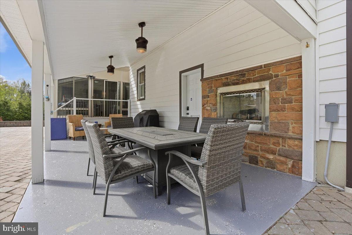 5556 Bridle Road photo 92