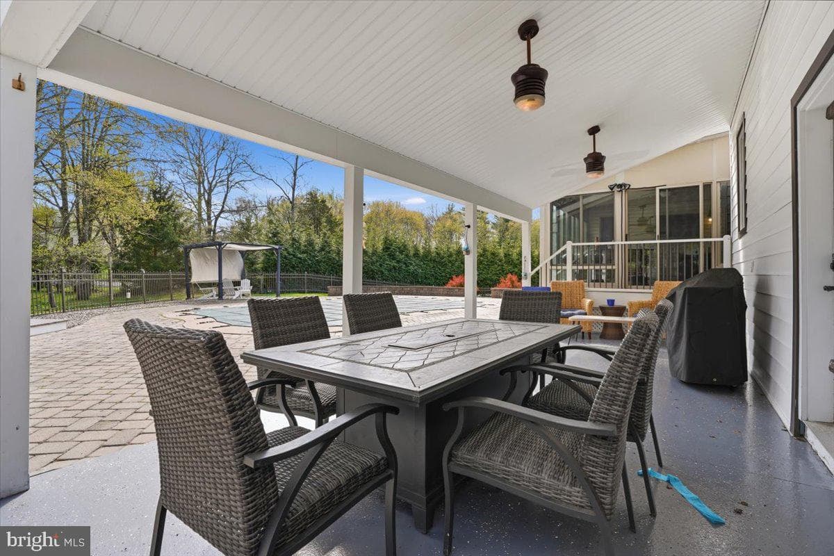 5556 Bridle Road photo 93
