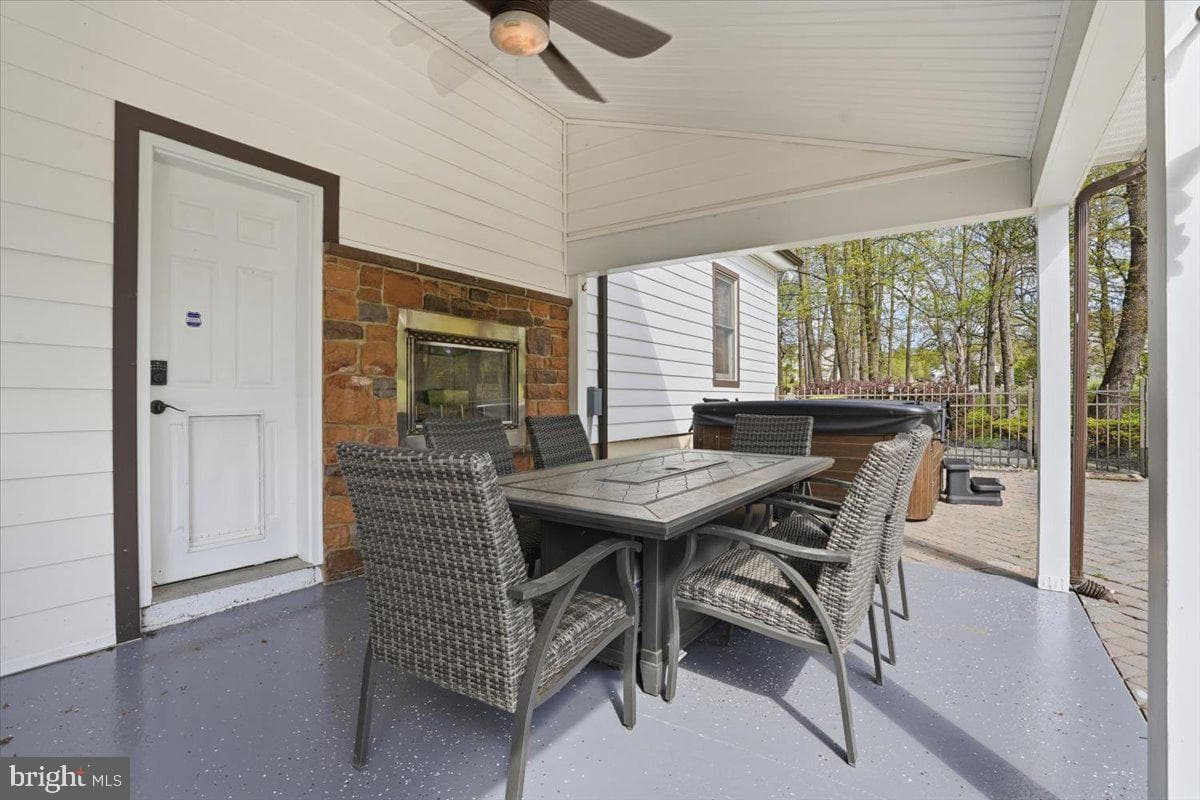 5556 Bridle Road photo 94