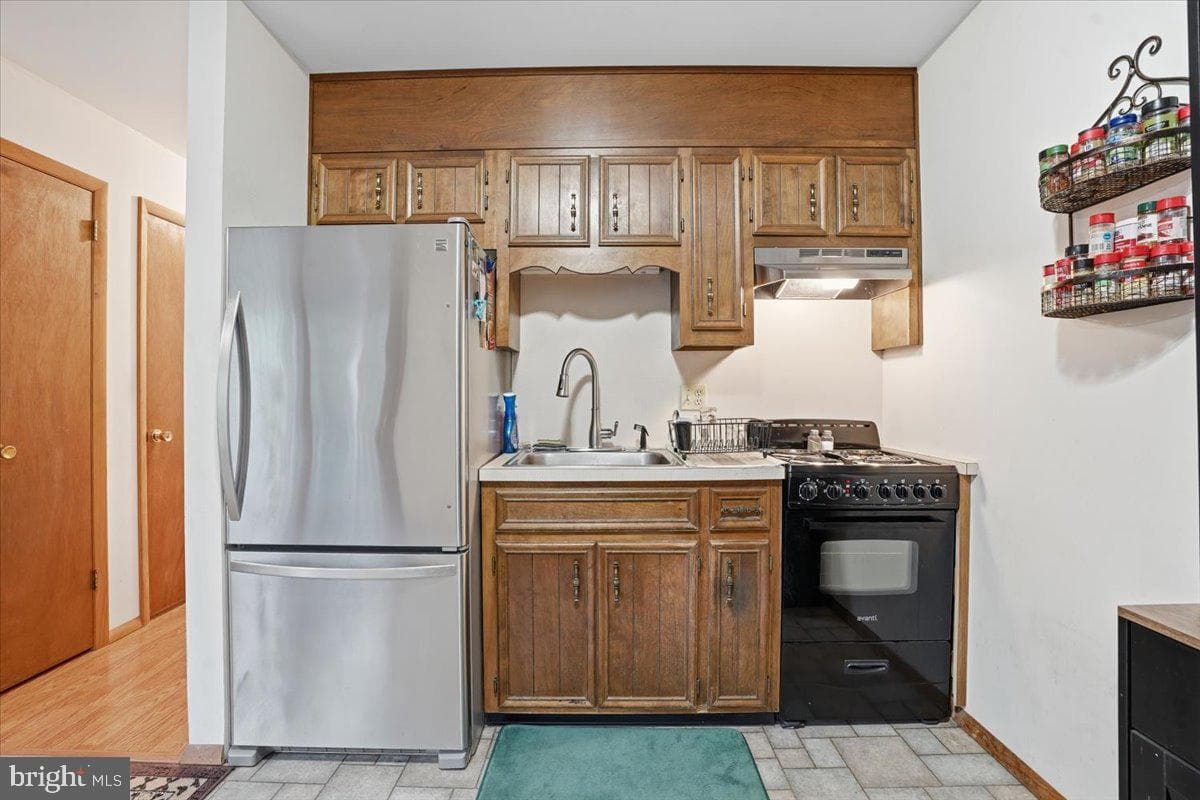 149 Mcmichaels Court photo 26