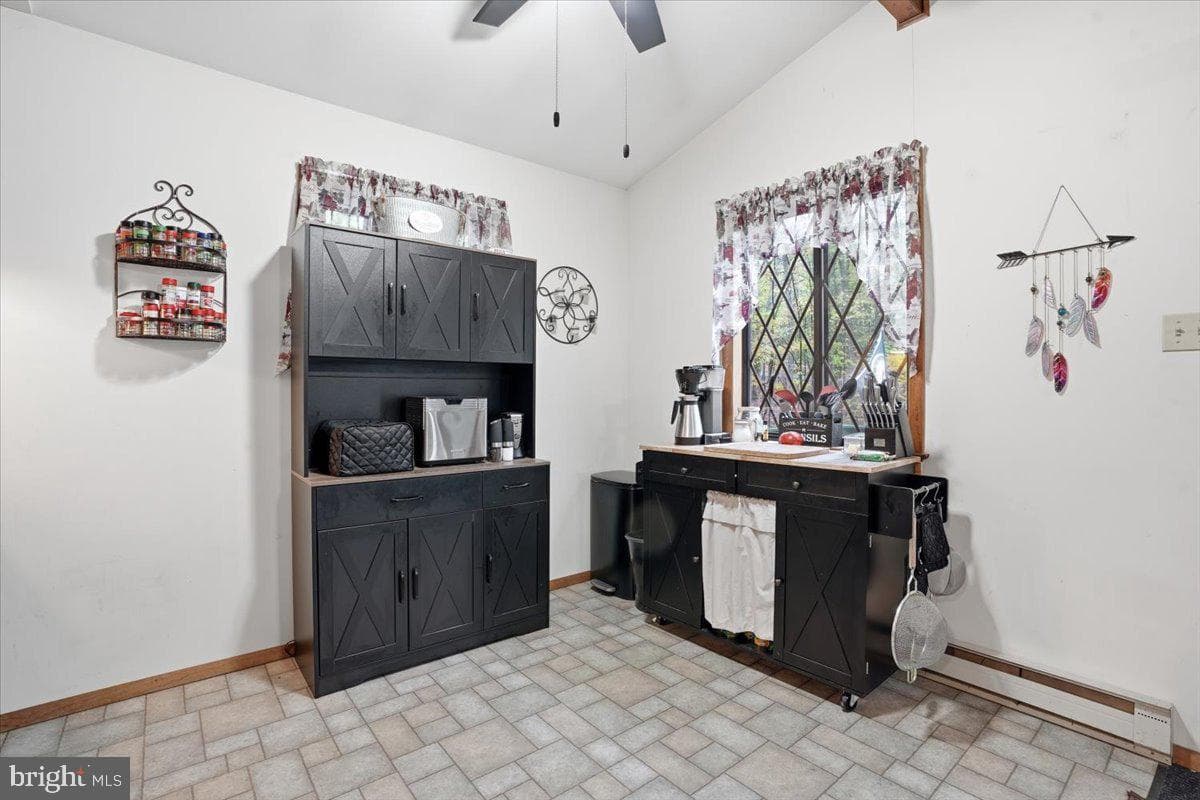 149 Mcmichaels Court photo 28