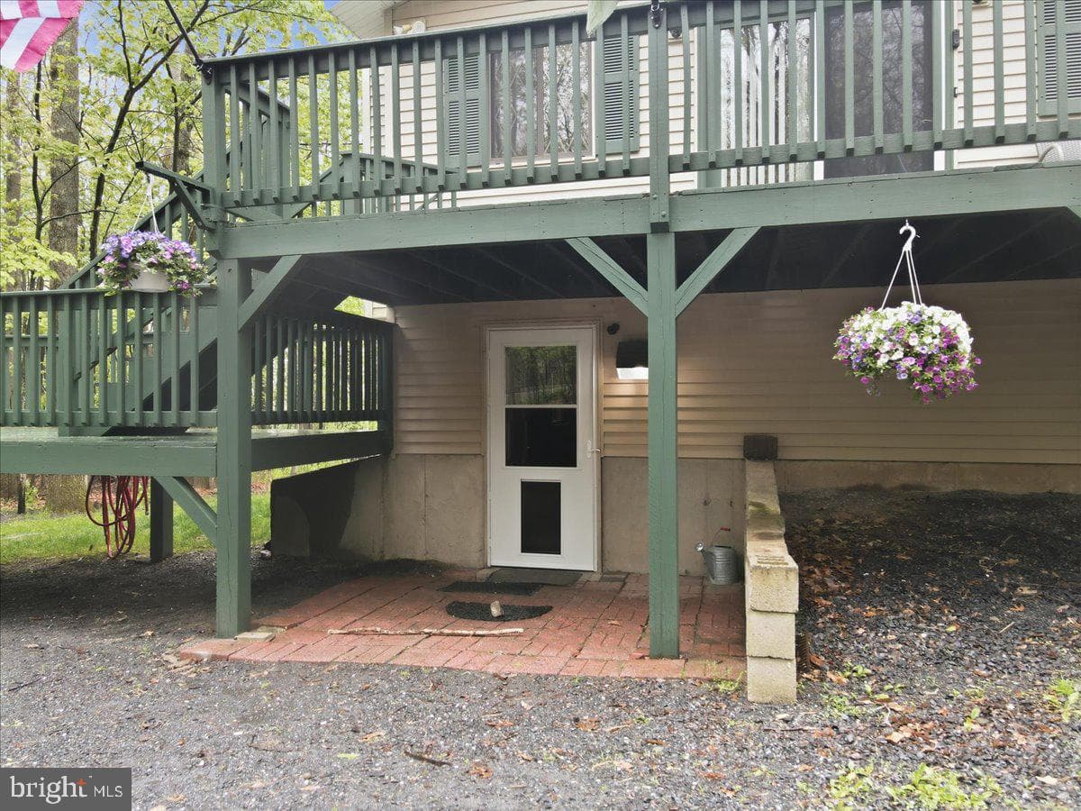 149 Mcmichaels Court photo 53