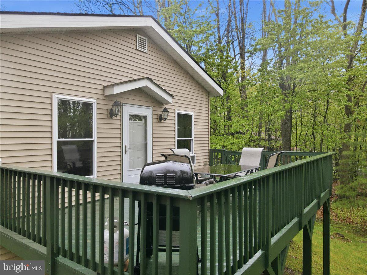 149 Mcmichaels Court photo 56