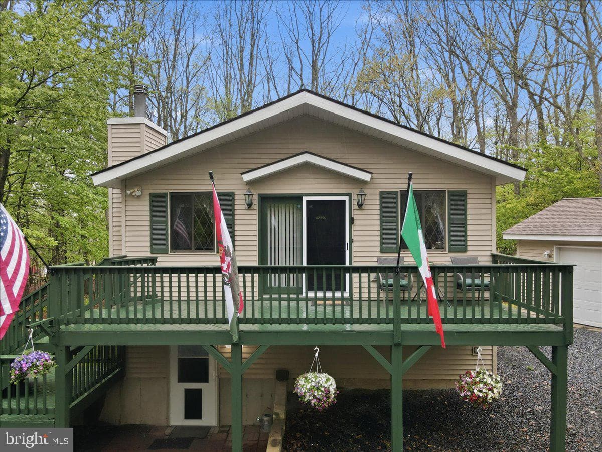 149 Mcmichaels Court photo 67