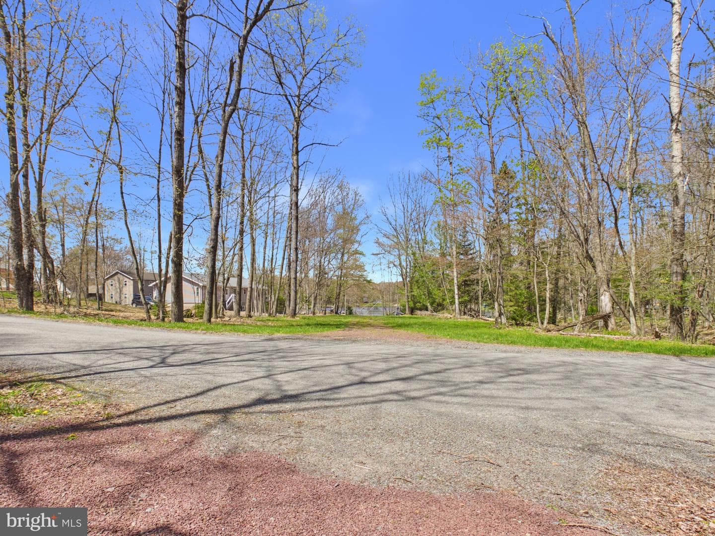 1482 Arrowhead Drive photo 40