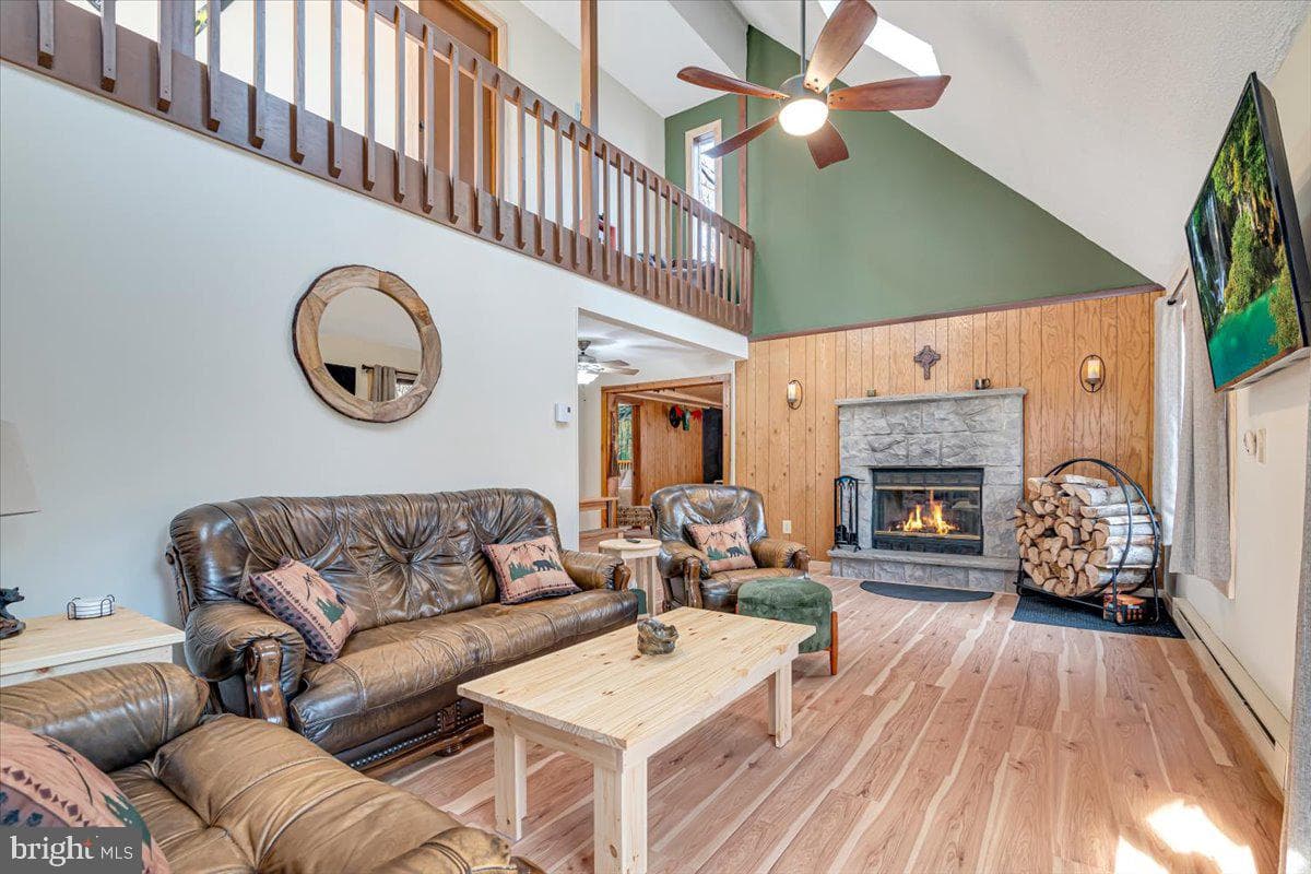 112 Maple Road