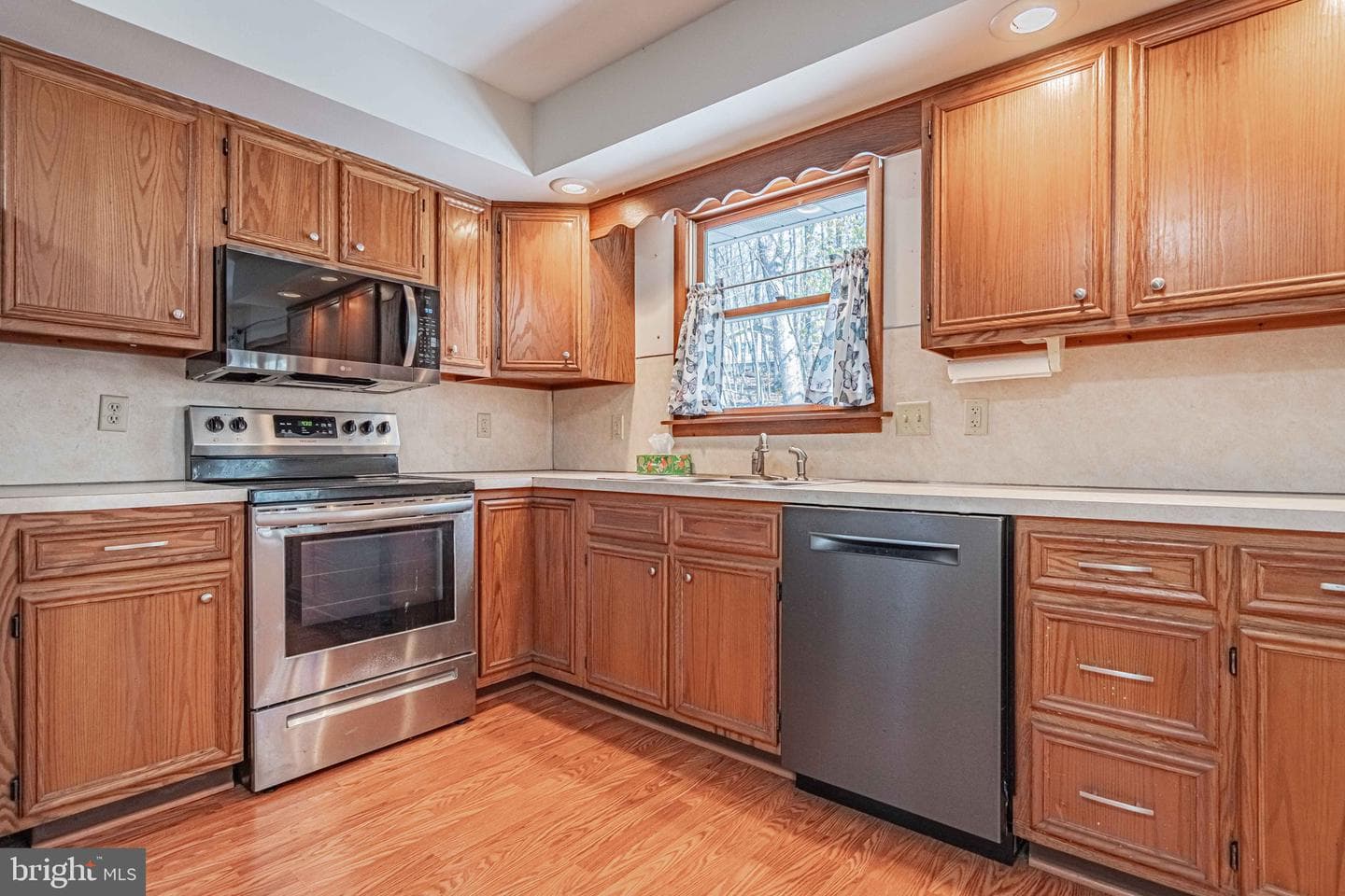 138 Darcy Drive photo 23