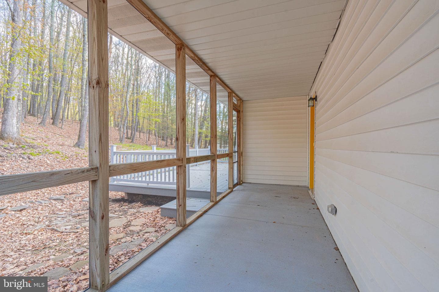138 Darcy Drive photo 48
