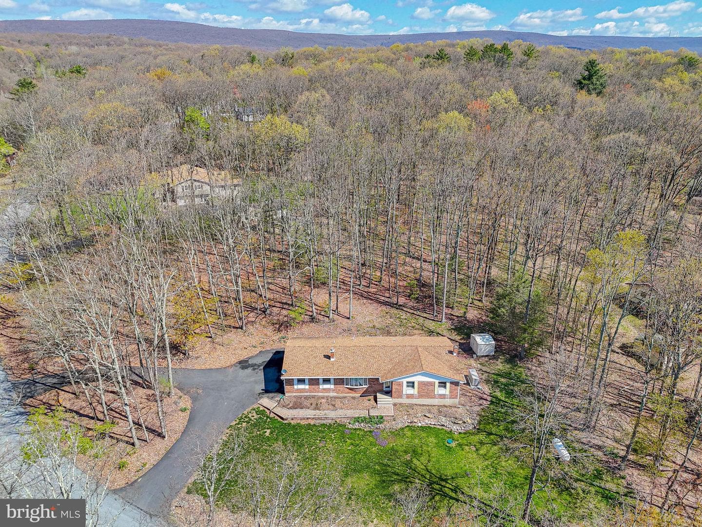 138 Darcy Drive photo 8