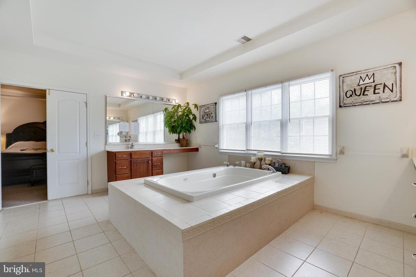 258 Rising Meadow Way photo 57