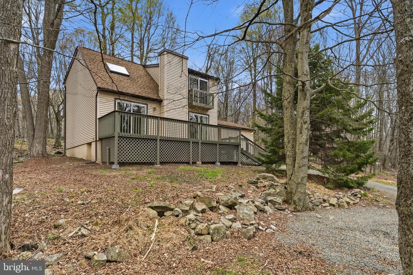 2231 Overlook Drive photo 3
