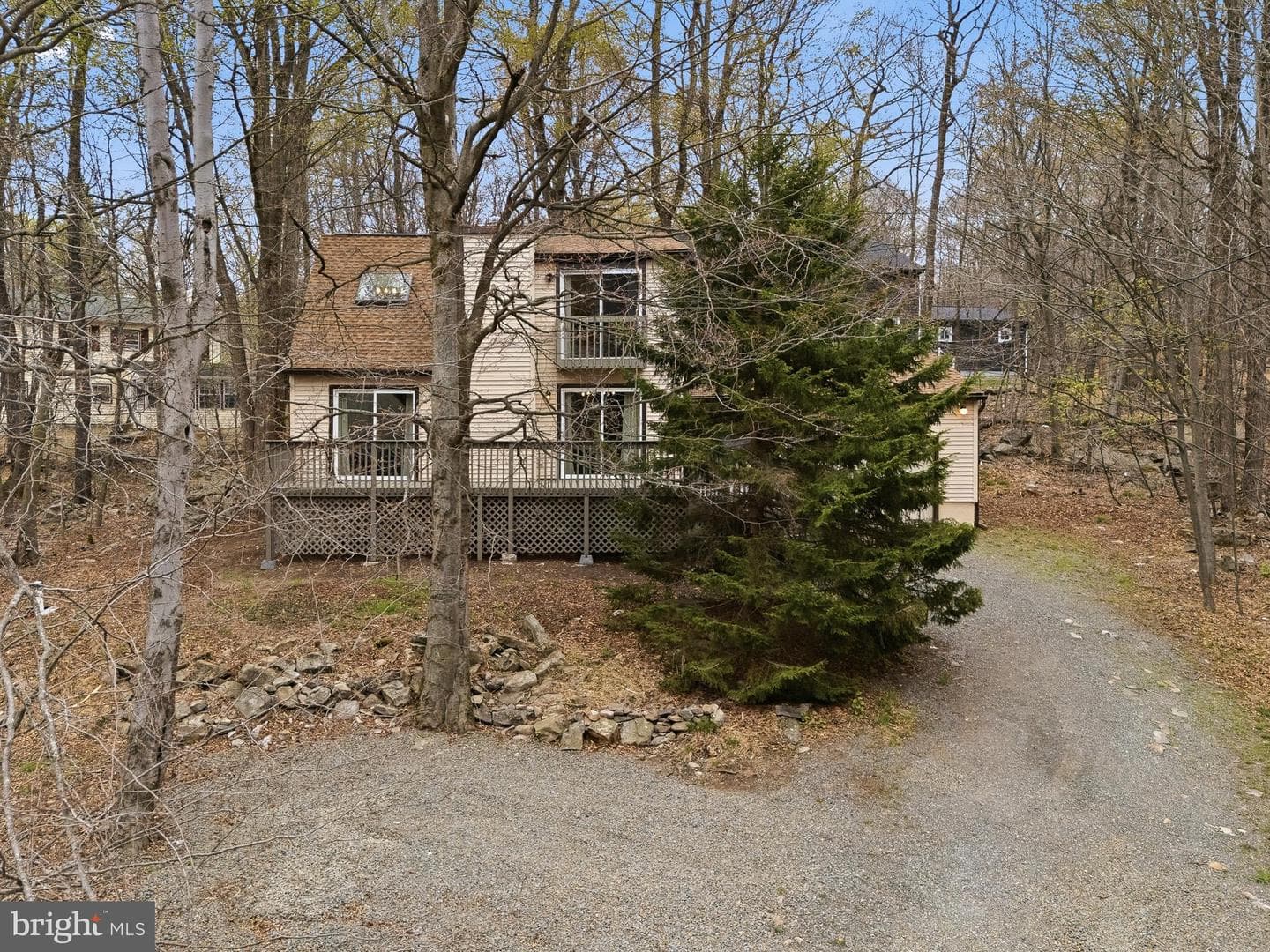 2231 Overlook Drive photo 4
