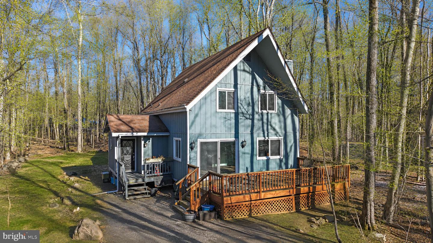113 Gross Drive, Pocono Pines