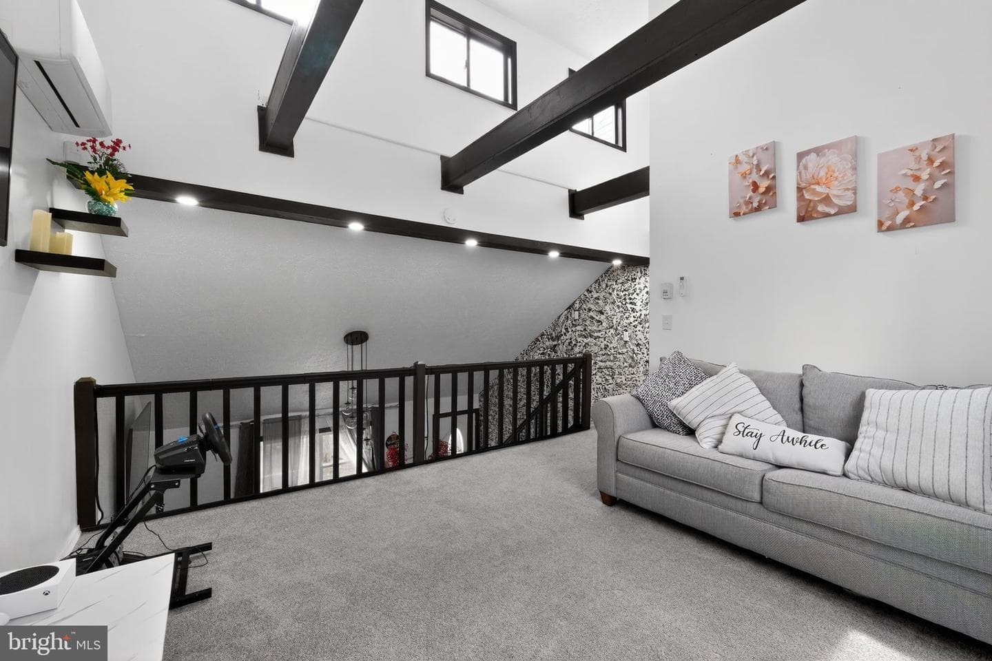 8962 Pheasant Lane photo 12