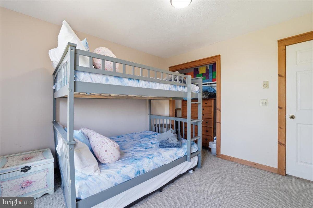 151 Pine Court photo 43