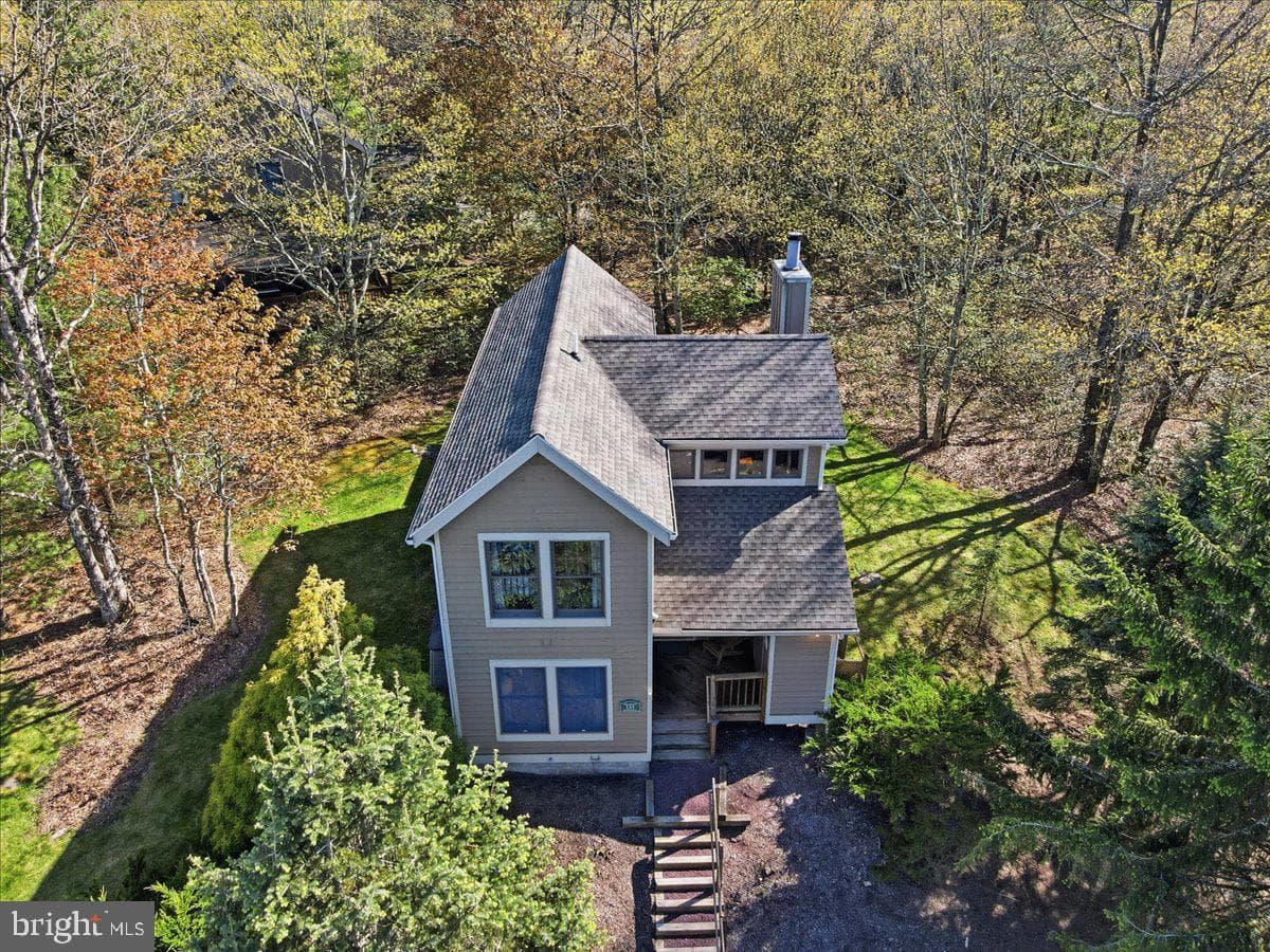 151 Pine Court photo 5
