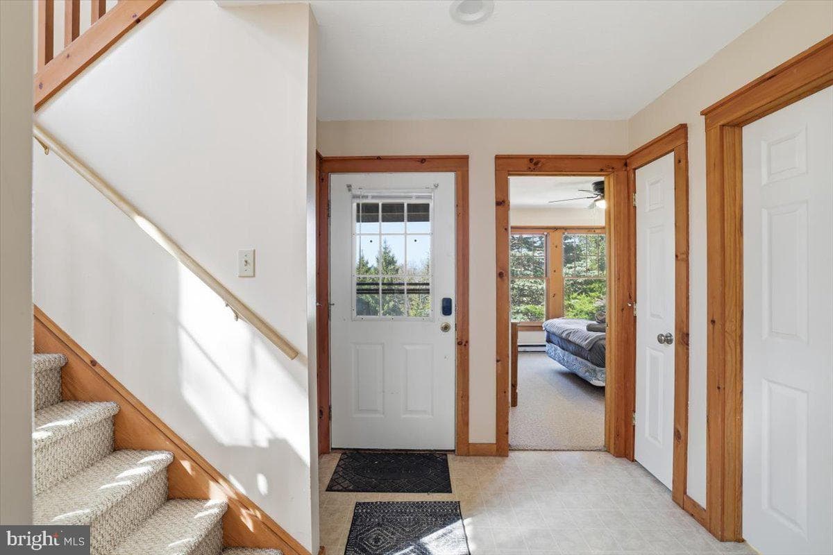 151 Pine Court photo 8