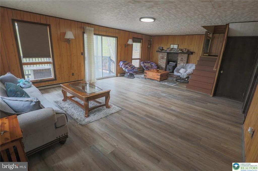 207 Bunsen Court photo 7