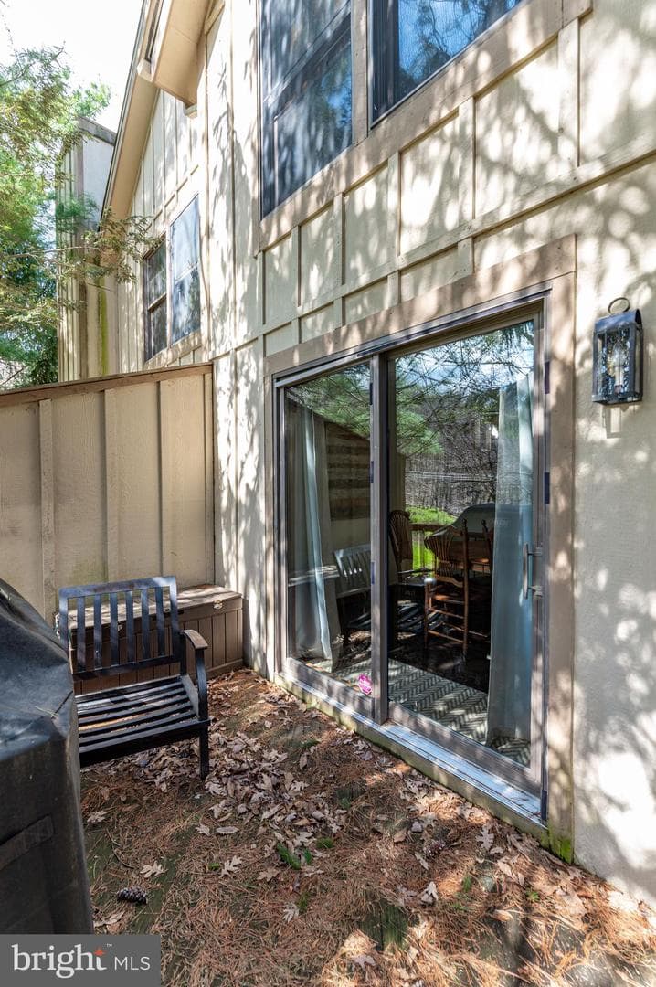 412 Hickory Dr photo 36