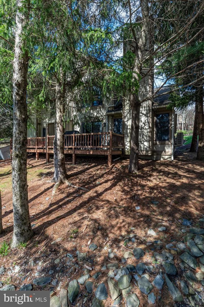 412 Hickory Dr photo 40