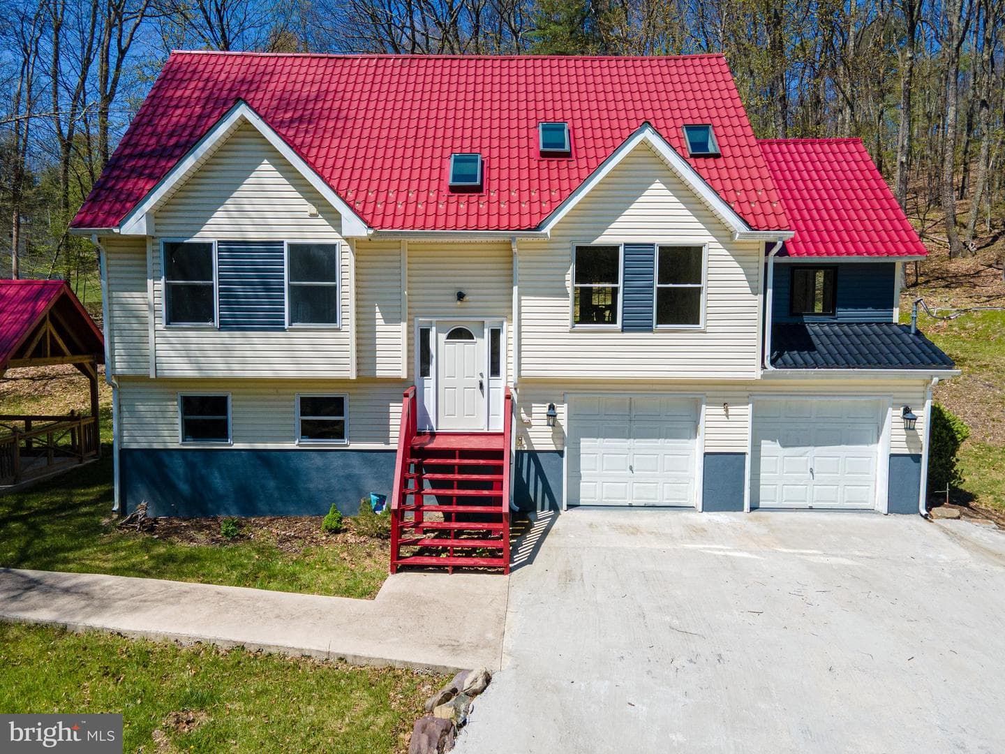 57 Lake Lane, East Stroudsburg