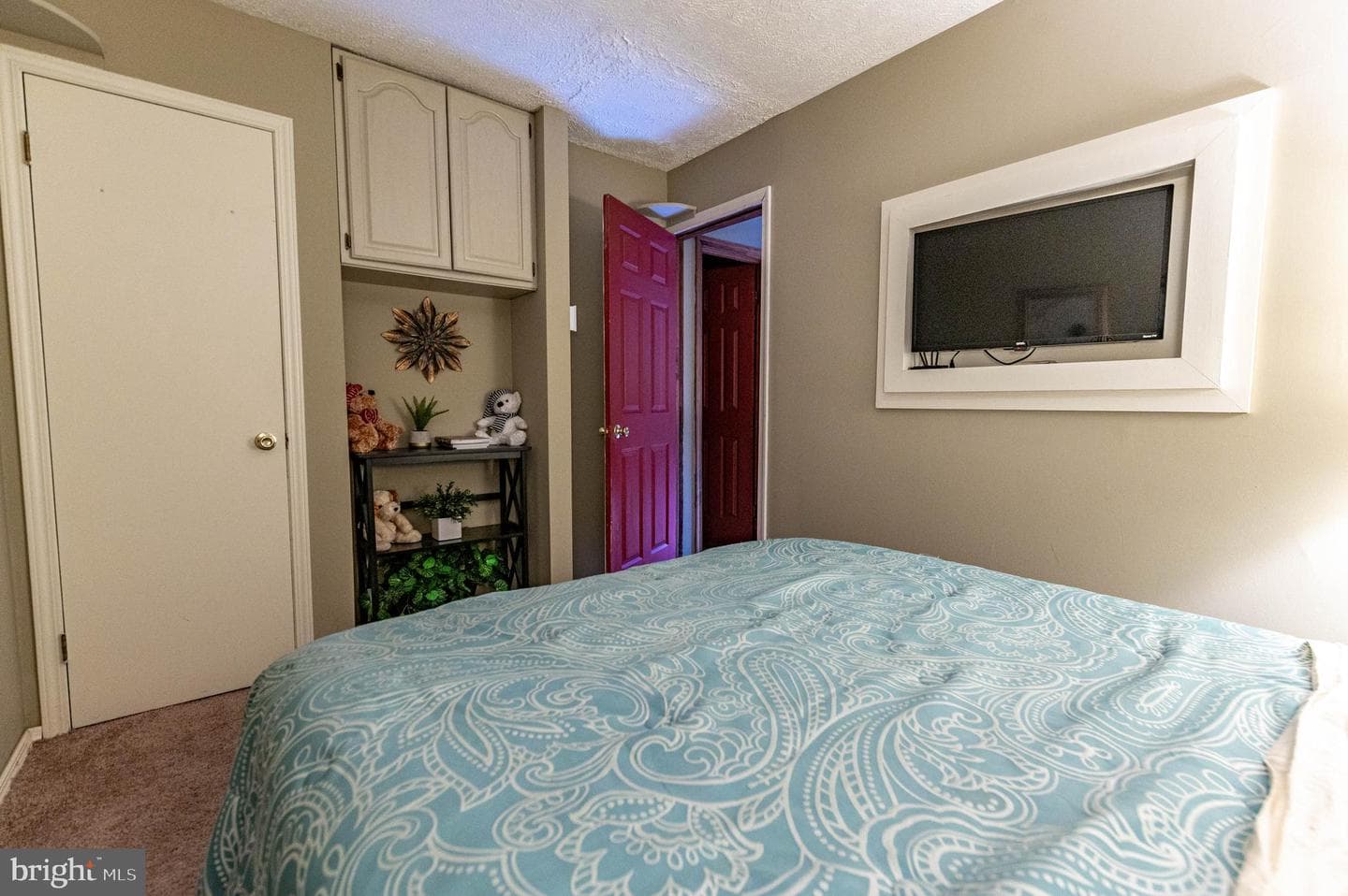 1328 Winding Way photo 25
