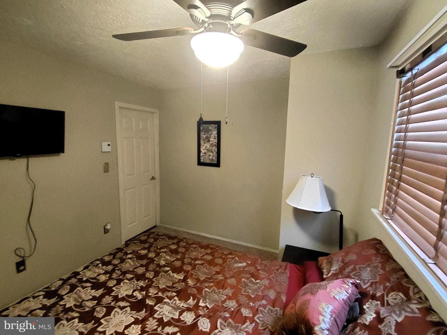 1328 Winding Way photo 28