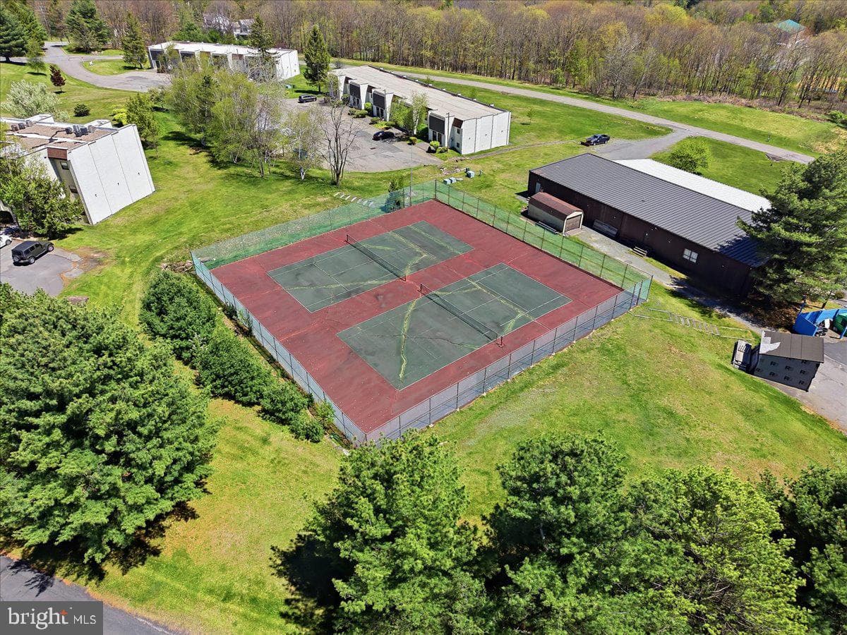 146 Foxfire Drive #307 photo 3
