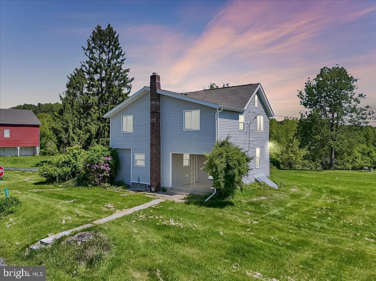 1652 Bonser Road photo 1