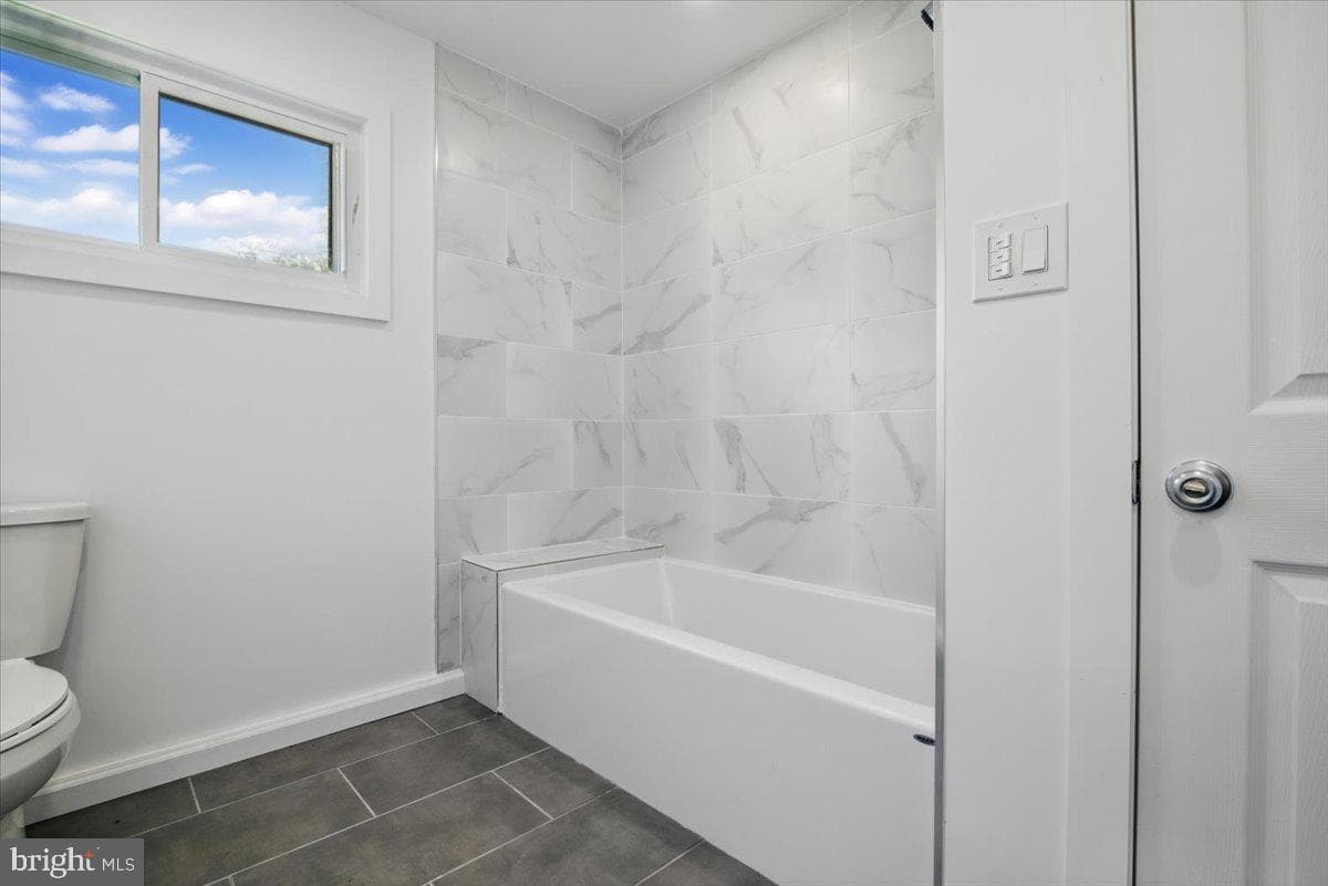 1652 Bonser Road photo 29