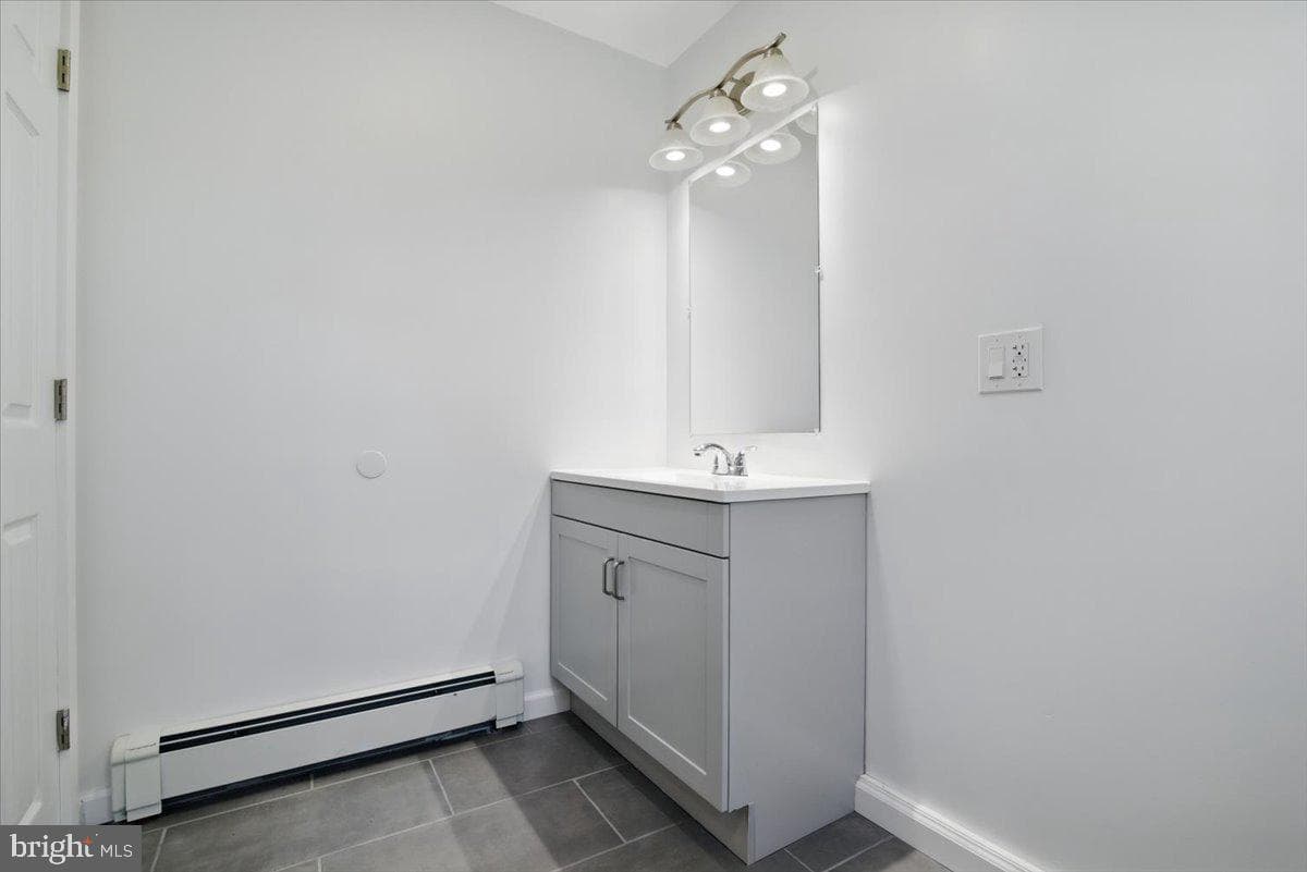 1652 Bonser Road photo 30