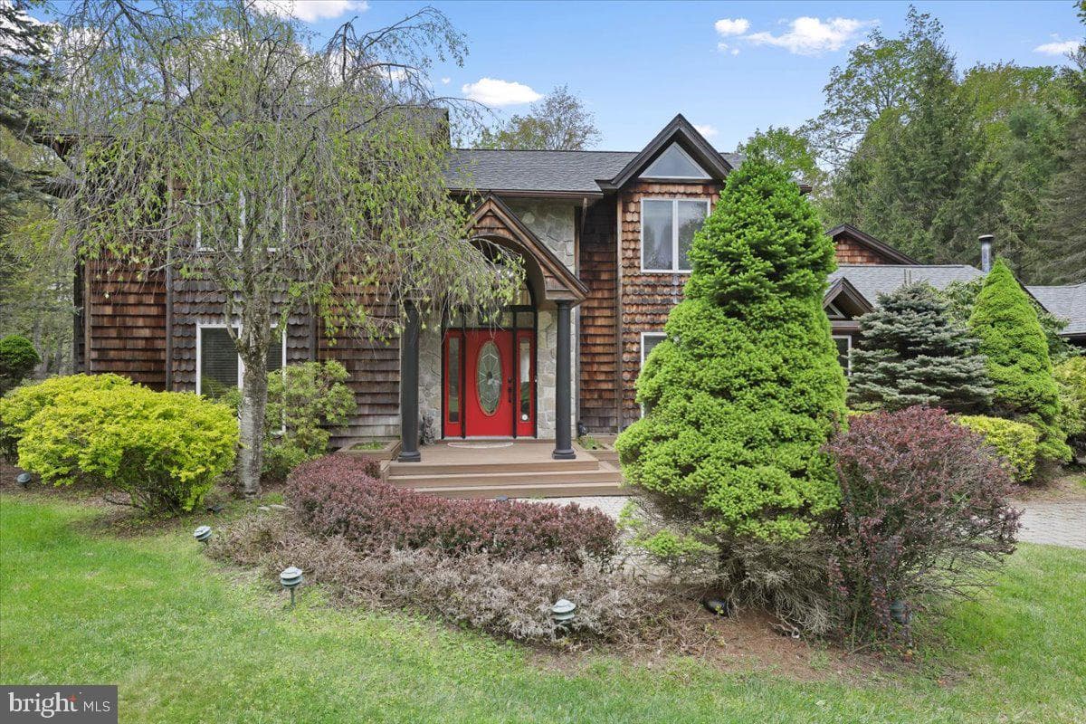 187 Sawmill Road photo 13